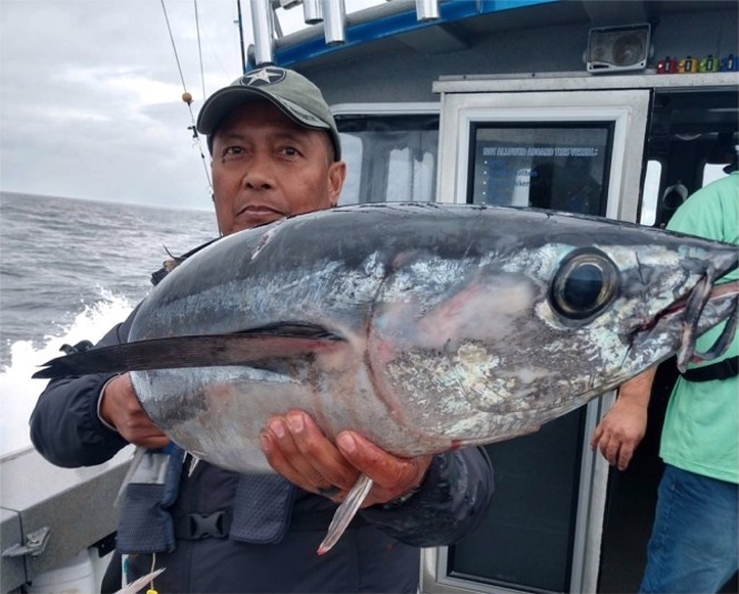 Andy Mangosing - Fish On With Outlander Charters: Five Stars!